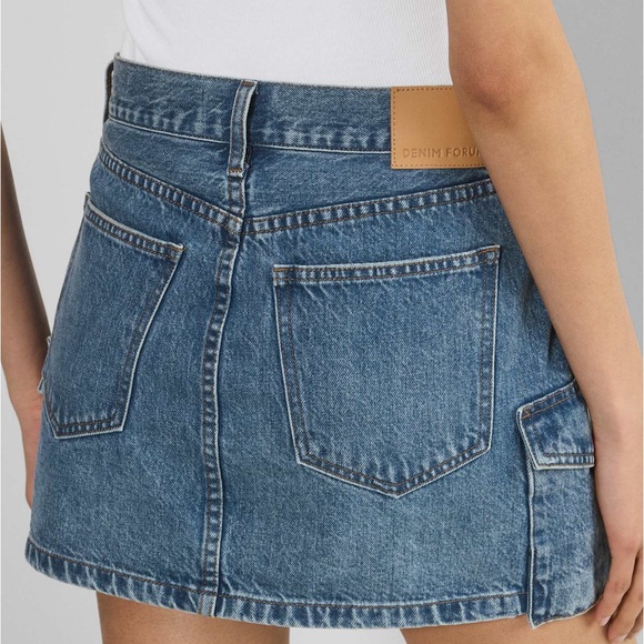 Denim Forum The ’90s Mid-Rise Cargo Mini Skirt – Size 27 - Picture 3 of 6